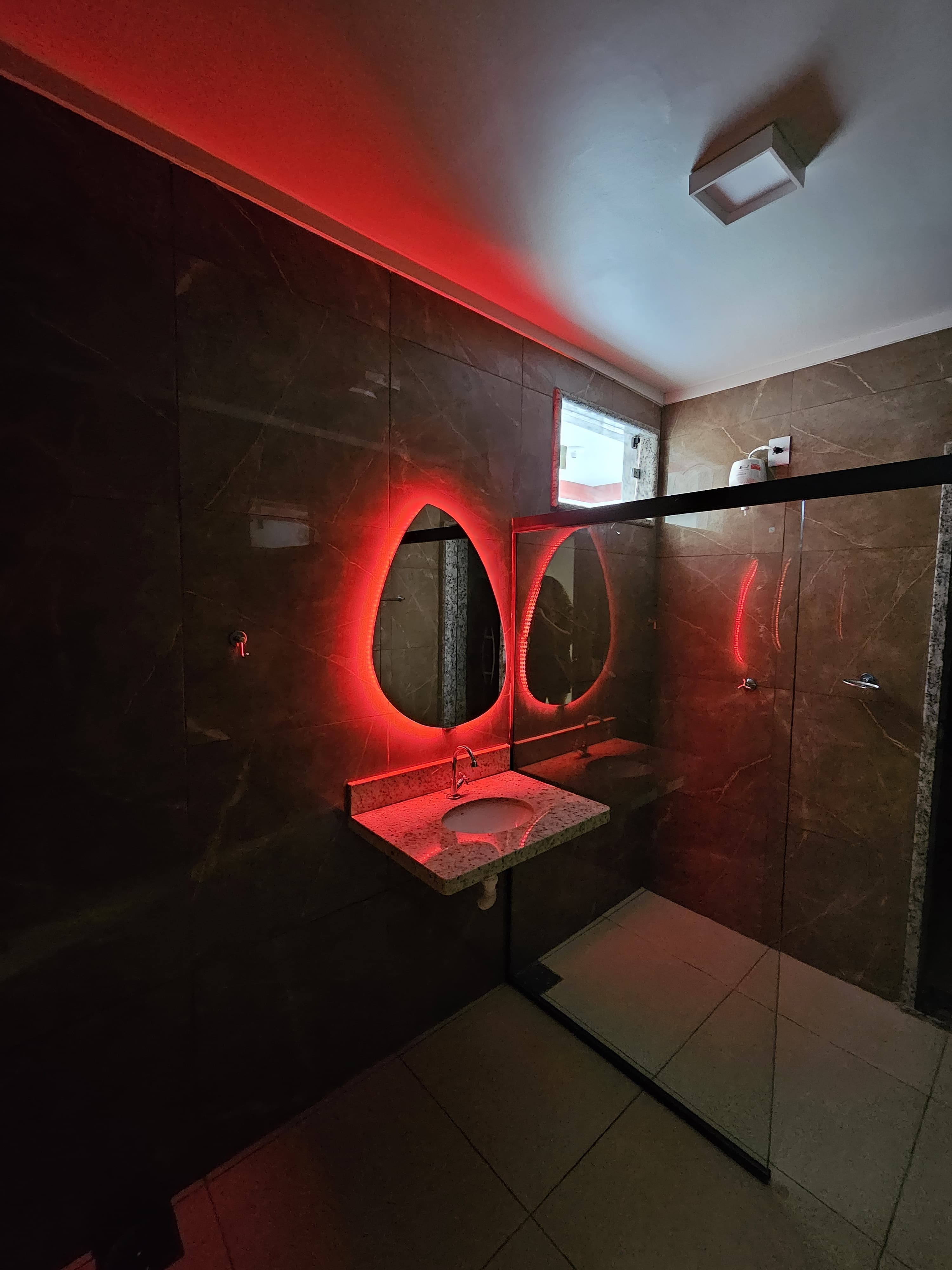 Halley Motel thumbnail 4