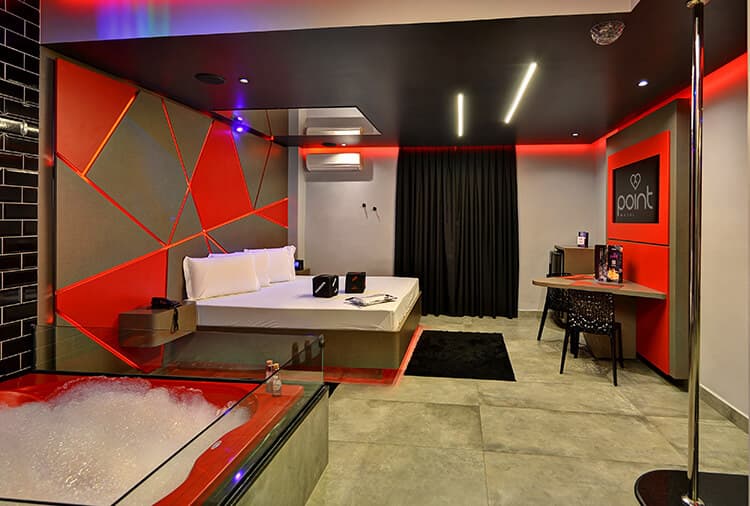 Point Motel thumbnail 2