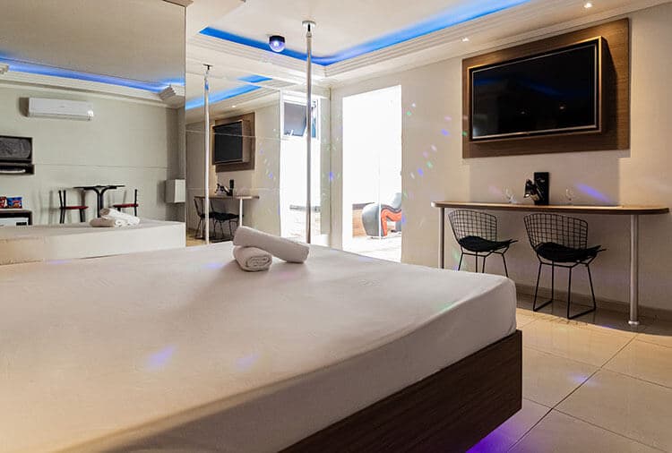 Maresias Motel thumbnail 2