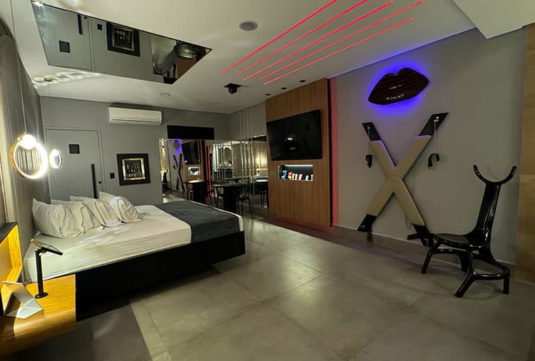 Crush Motel - Foto 1