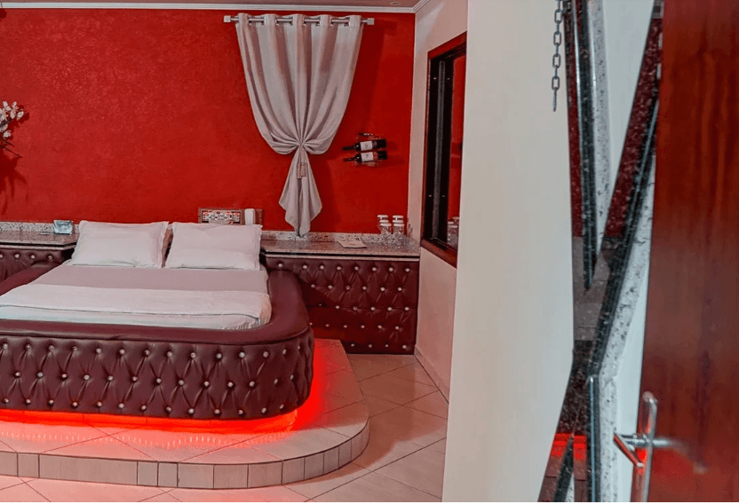 Flirt Motel - Foto 1