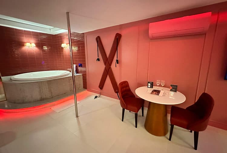 Eros Hotel - Foto 1